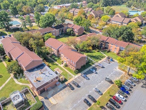 736 Quince Orchard Blvd in Gaithersburg, MD - Building Photo - Building Photo