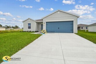 8271 N Wakefield Dr in Dunnellon, FL - Building Photo - Building Photo