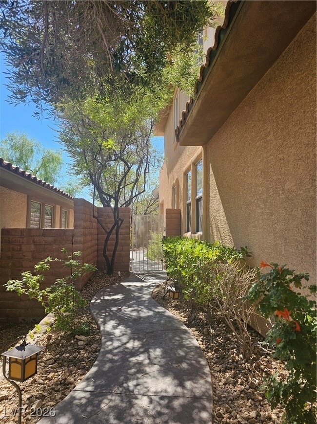 property at 11081 Village Ridge Ln