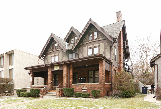 721 Church St in Ann Arbor, MI - Foto de edificio - Building Photo