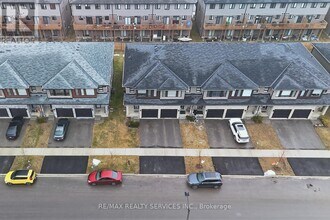 44 June Callwood Wy in Brantford, ON - Building Photo - Building Photo