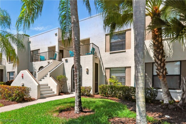 3323 Olympic Dr in Naples, FL - Building Photo - Building Photo