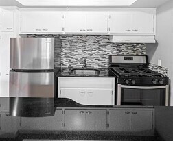 3428 Harriet Apartments