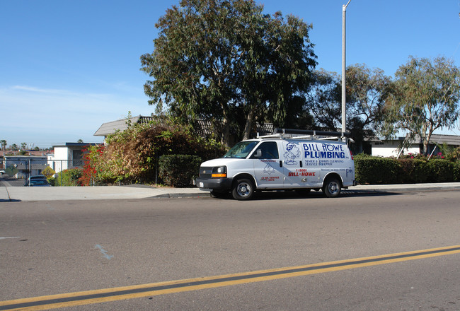 La Casa Bonita Apartments in Chula Vista, CA - Building Photo - Building Photo