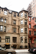 245 W 76th St in New York, NY - Building Photo - Building Photo