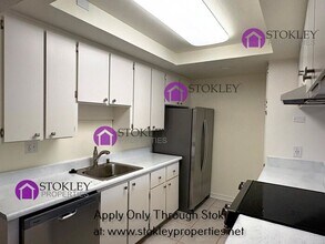 1924 Pomar Way in Walnut Creek, CA - Foto de edificio - Building Photo