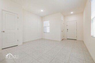 35411 W San Capistrano Ave in Maricopa, AZ - Building Photo - Building Photo