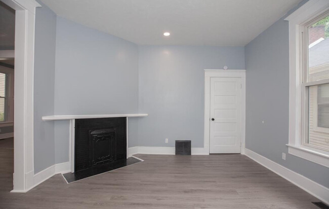 property at 817 Jefferson Ave