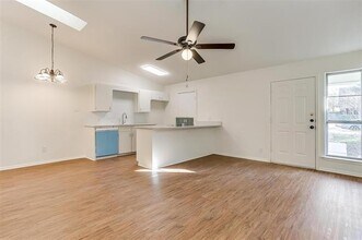 1824 Fairmount Ave in Fort Worth, TX - Foto de edificio - Building Photo