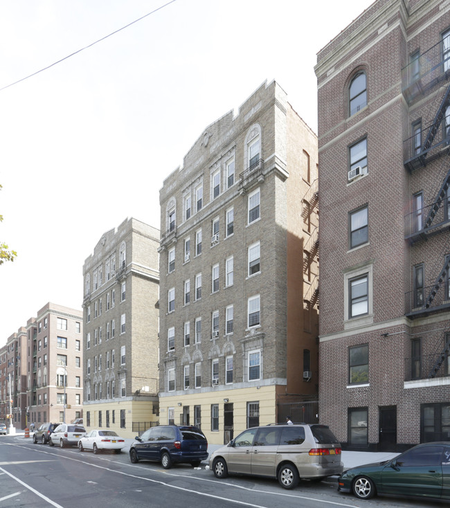 1326 Grand Concourse in Bronx, NY - Building Photo - Building Photo