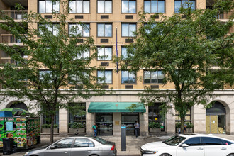 Carlyle Court in New York, NY - Building Photo - Building Photo