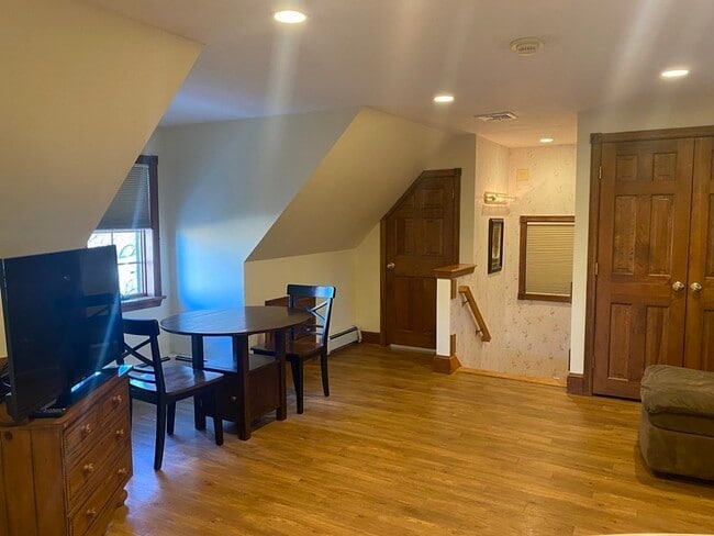 112 Lancaster St, Unit 2 in Quincy, MA - Building Photo - Building Photo