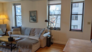 29 Brainerd Rd, Unit 203 in Boston, MA - Foto de edificio - Building Photo