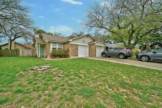 2503 Howellwood Way, Unit A in Austin, TX - Building Photo - Building Photo