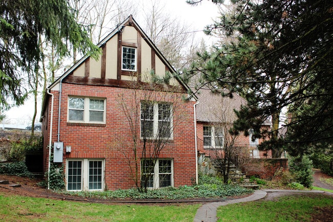 property at 935 NE B St