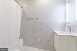 412-26 S 13th St in Philadelphia, PA - Building Photo - Building Photo