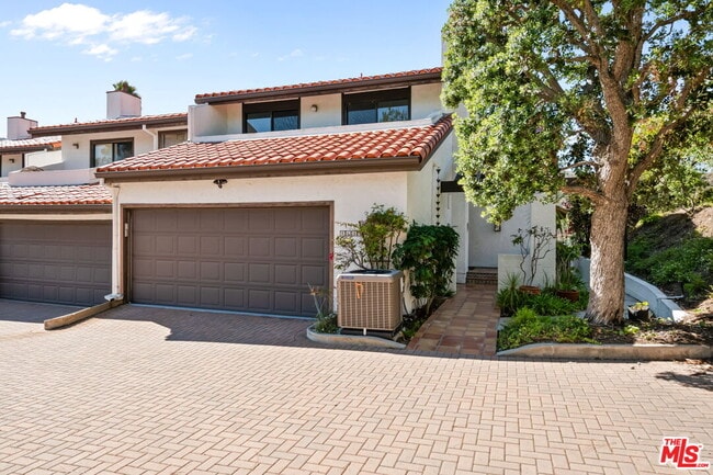 property at 1631 Michael Ln