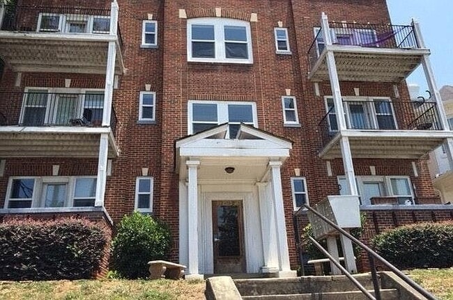 property at 373 Moreland Ave NE