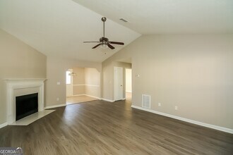 9236 Clb Vw Trce in Riverdale, GA - Building Photo - Building Photo