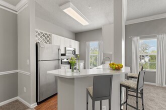 Summer Cove Apartments in Sarasota, FL - Building Photo - Building Photo