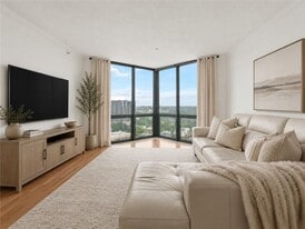 2870 Pharr Ct S Northwest in Atlanta, GA - Building Photo
