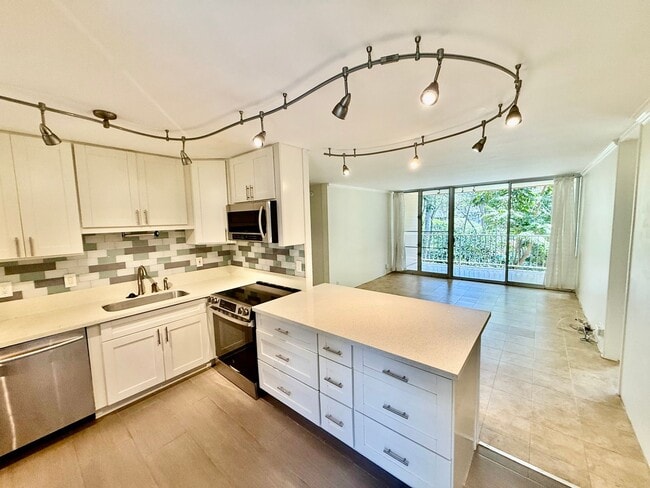 property at 95-227-227 Waikalani Dr