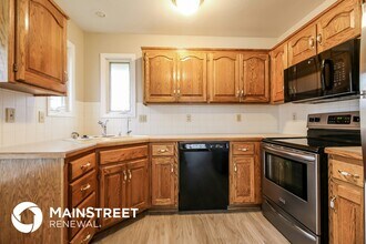 1706 Sunset Dr in Kearney, MO - Building Photo - Building Photo
