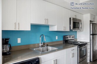 5555 14th Ave NW in Seattle, WA - Building Photo - Building Photo