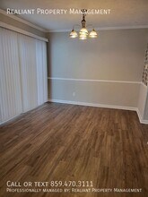 3107 Glenridge Cir in Lexington, KY - Building Photo - Building Photo