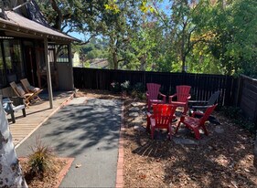 5644 Sonoma Hwy in Santa Rosa, CA - Building Photo