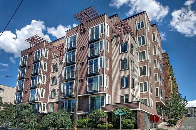 property at 124 Bellevue Ave E