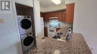 50 Disera Dr in Vaughan, ON - Building Photo - Building Photo