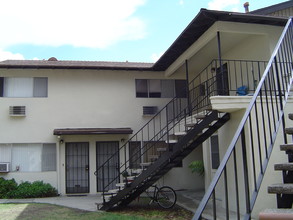 2630 Milton Ave in Fullerton, CA - Building Photo - Other