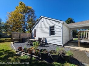 24 Dubois Rd in New Paltz, NY - Building Photo - Building Photo