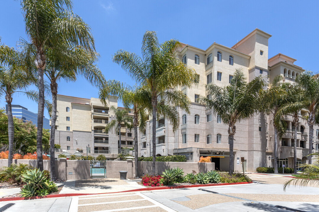 La Jolla Crossroads in San Diego, CA - Building Photo