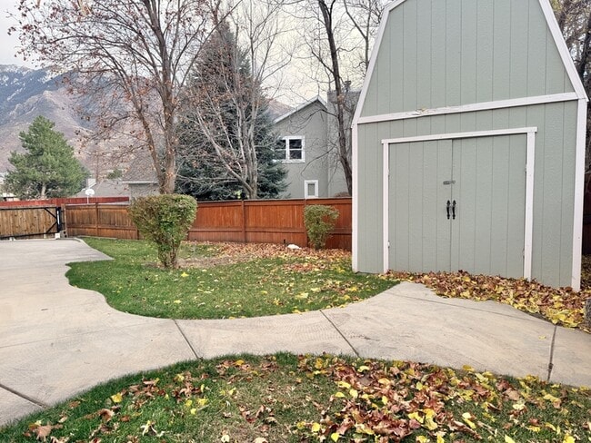 1729 Colchester Ct in Sandy, UT - Building Photo - Building Photo