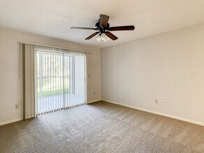 713 Secret Harbor Ln in Lake Mary, FL - Building Photo - Building Photo