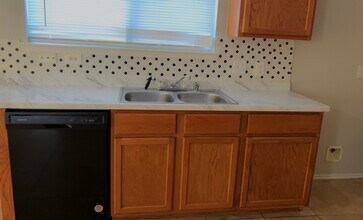 22819 Sugar Bear Dr in Spring, TX - Building Photo - Building Photo