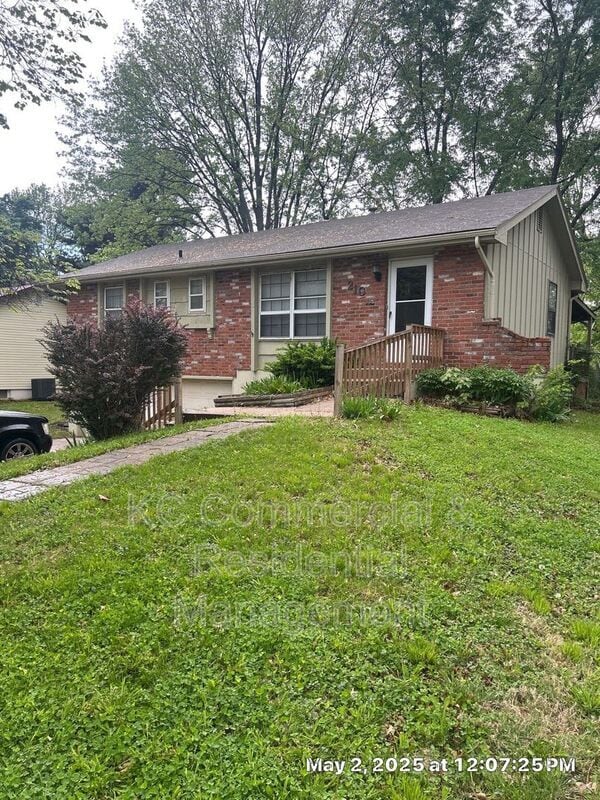 property at 210 NE 88th St