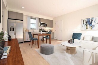 110 Court St in Hoboken, NJ - Building Photo - Building Photo