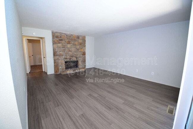 6012 S Quincy Ave in Tulsa, OK - Building Photo - Building Photo