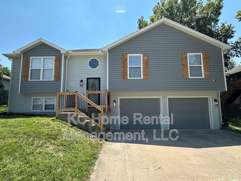 1809 NW 79th Terrace in Kansas City, MO - Building Photo