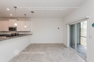 3086 Bryant Park Dr in New Port Richey, FL - Foto de edificio - Building Photo