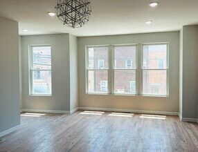 84 Logan Ave in Jersey City, NJ - Building Photo - Building Photo