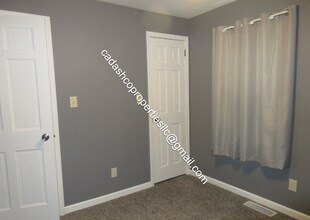 203 W Wayne St in South Whitley, IN - Building Photo - Building Photo