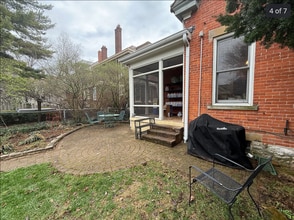 290 E Deshler Ave in Columbus, OH - Building Photo - Building Photo