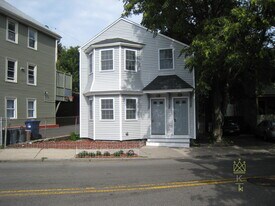 57 Day St in Boston, MA - Building Photo