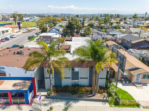 3681 Fairmount Ave in San Diego, CA - Building Photo - Primary Photo