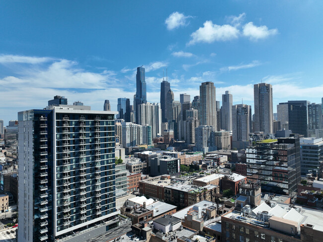 Cortland River North in Chicago, IL - Building Photo - Building Photo