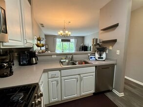 2427 Golf Ridge Cir in Naperville, IL - Building Photo - Building Photo